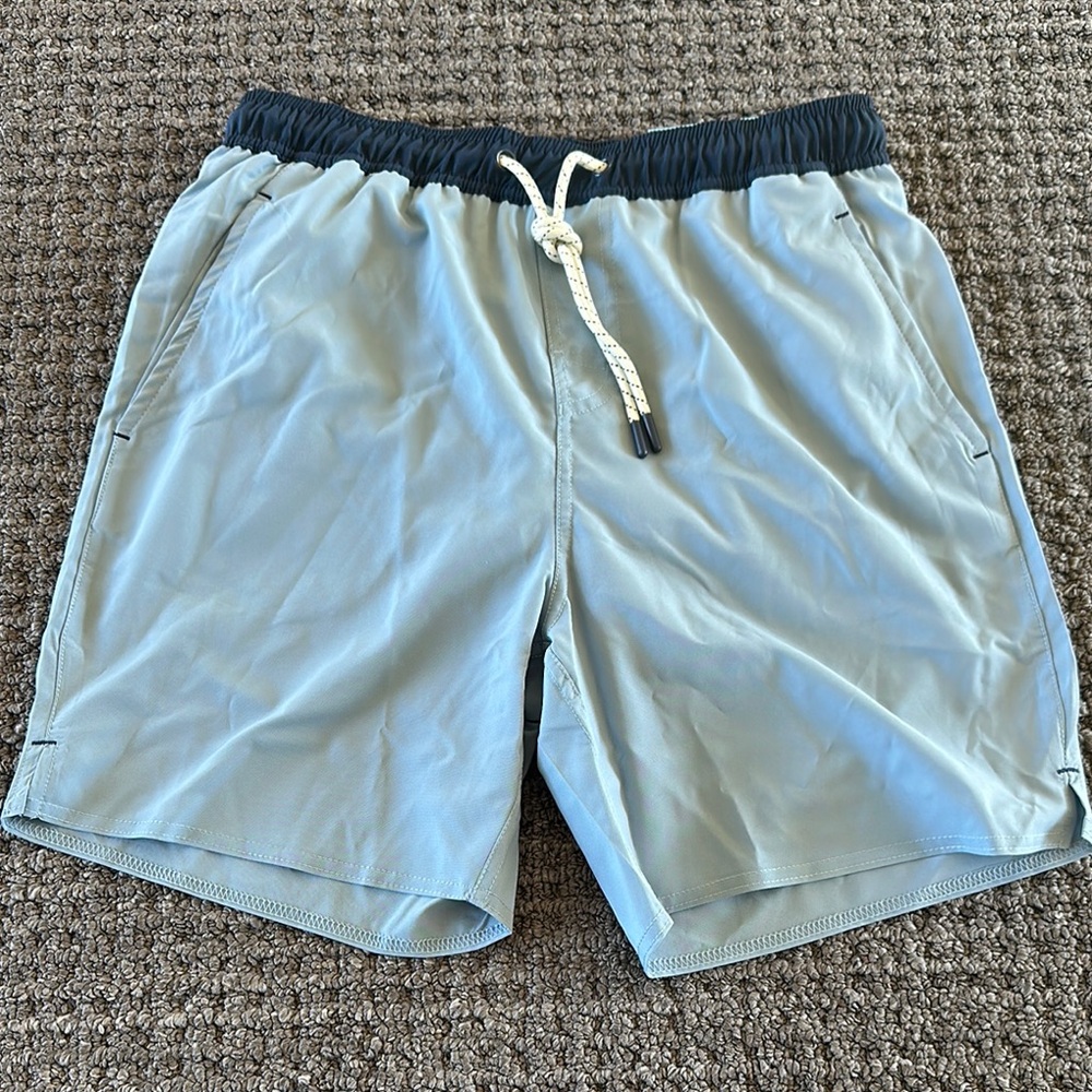 Laguna men’s swim shorts small